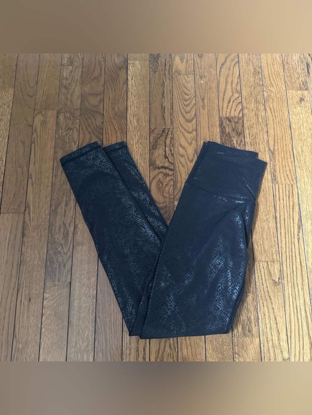 aerie Black Snake-Print Leggings